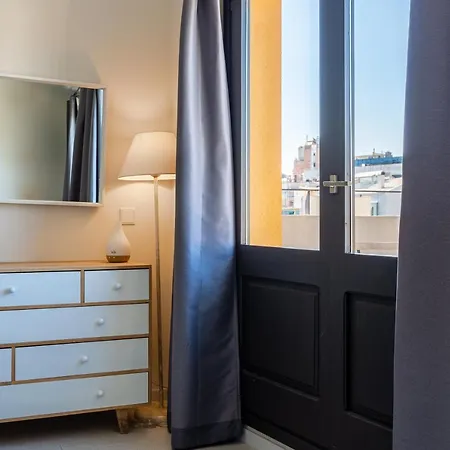 Libertat Bergamota Apartment Girona